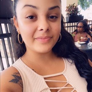 Meet your Posher, Alexandria